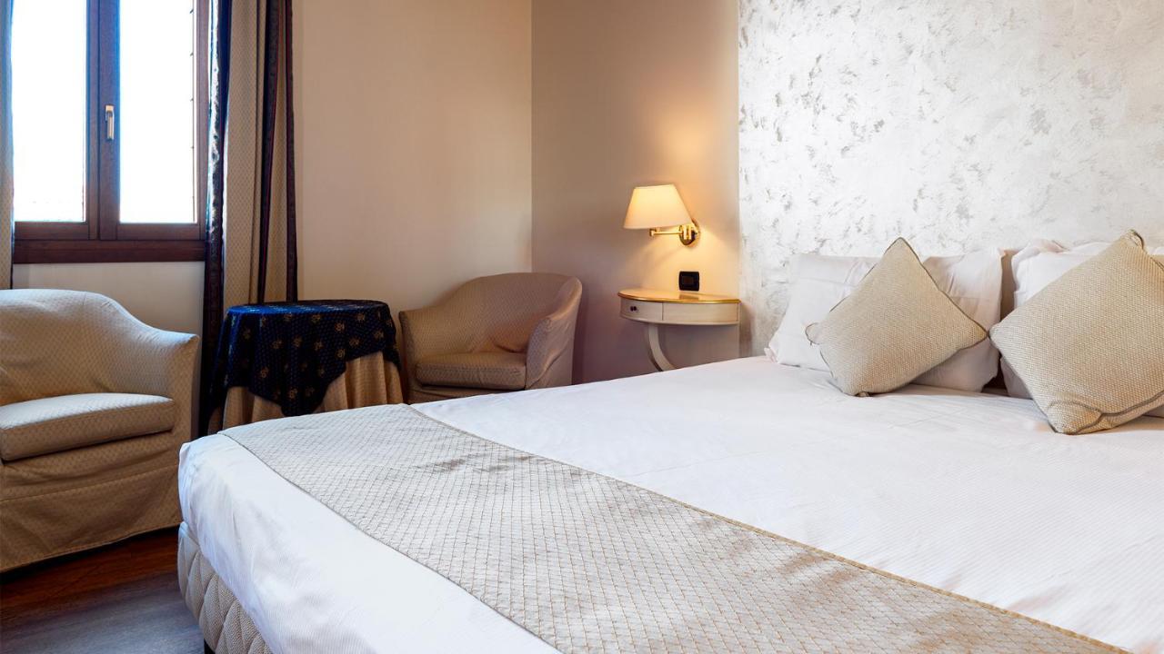 Ca Doge Bed and Breakfast Venedig Exteriör bild