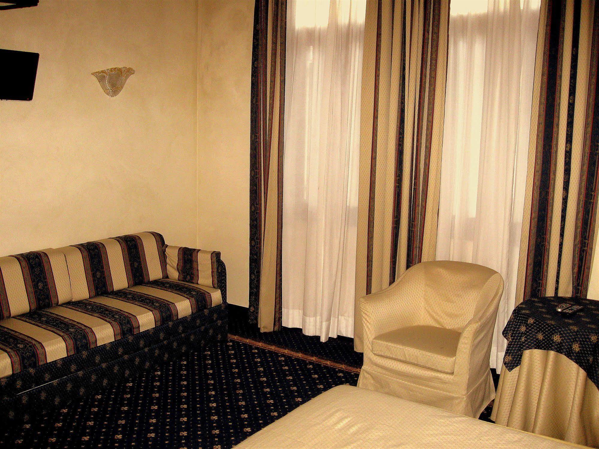 Ca Doge Bed and Breakfast Venedig Exteriör bild